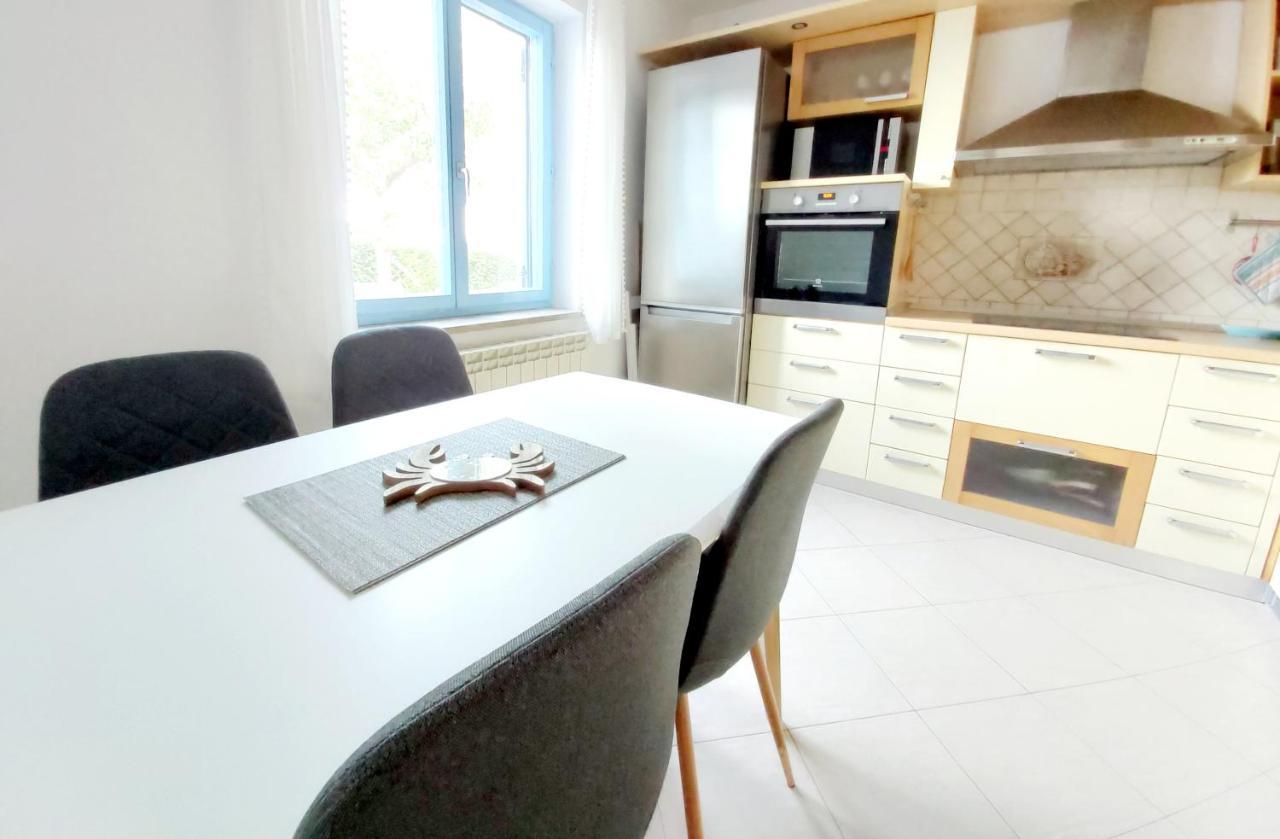 Salt & Sage Apartment Manzano Εξωτερικό φωτογραφία